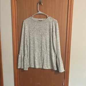 Women's Gray Long Sleeve Light Sweater Shirt